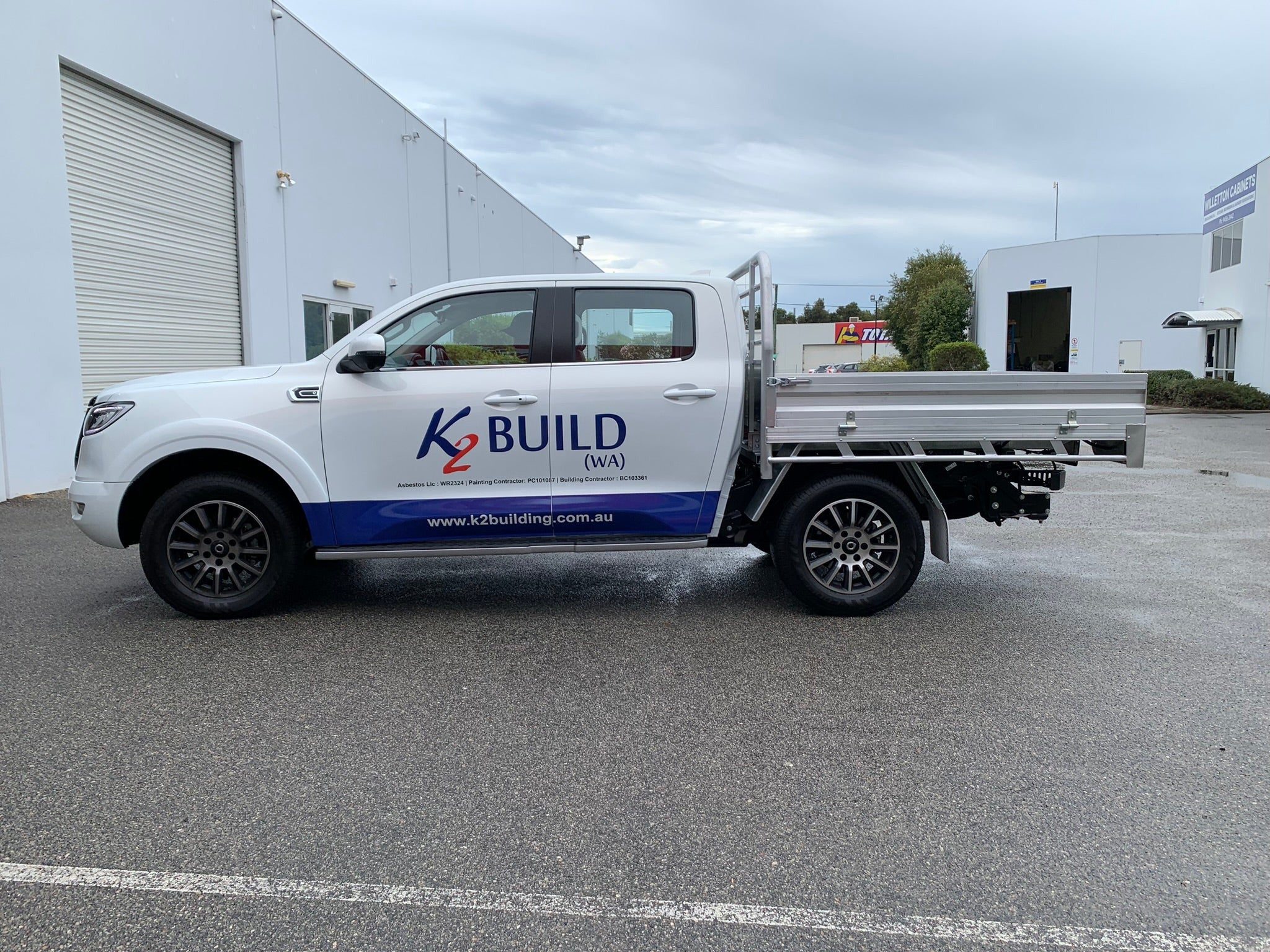K2 Building Ute