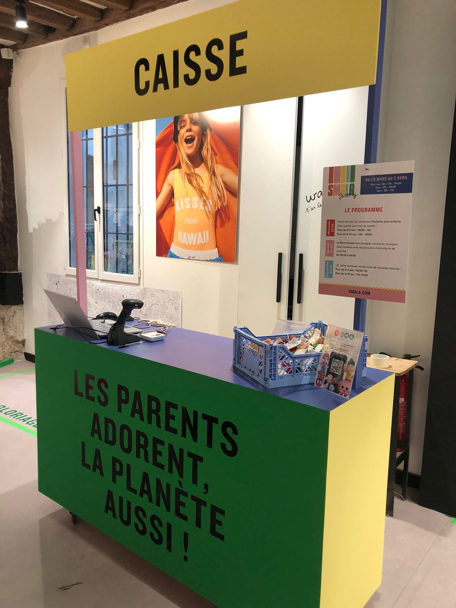 Réalisation de signalétique pour la boutique SMALA