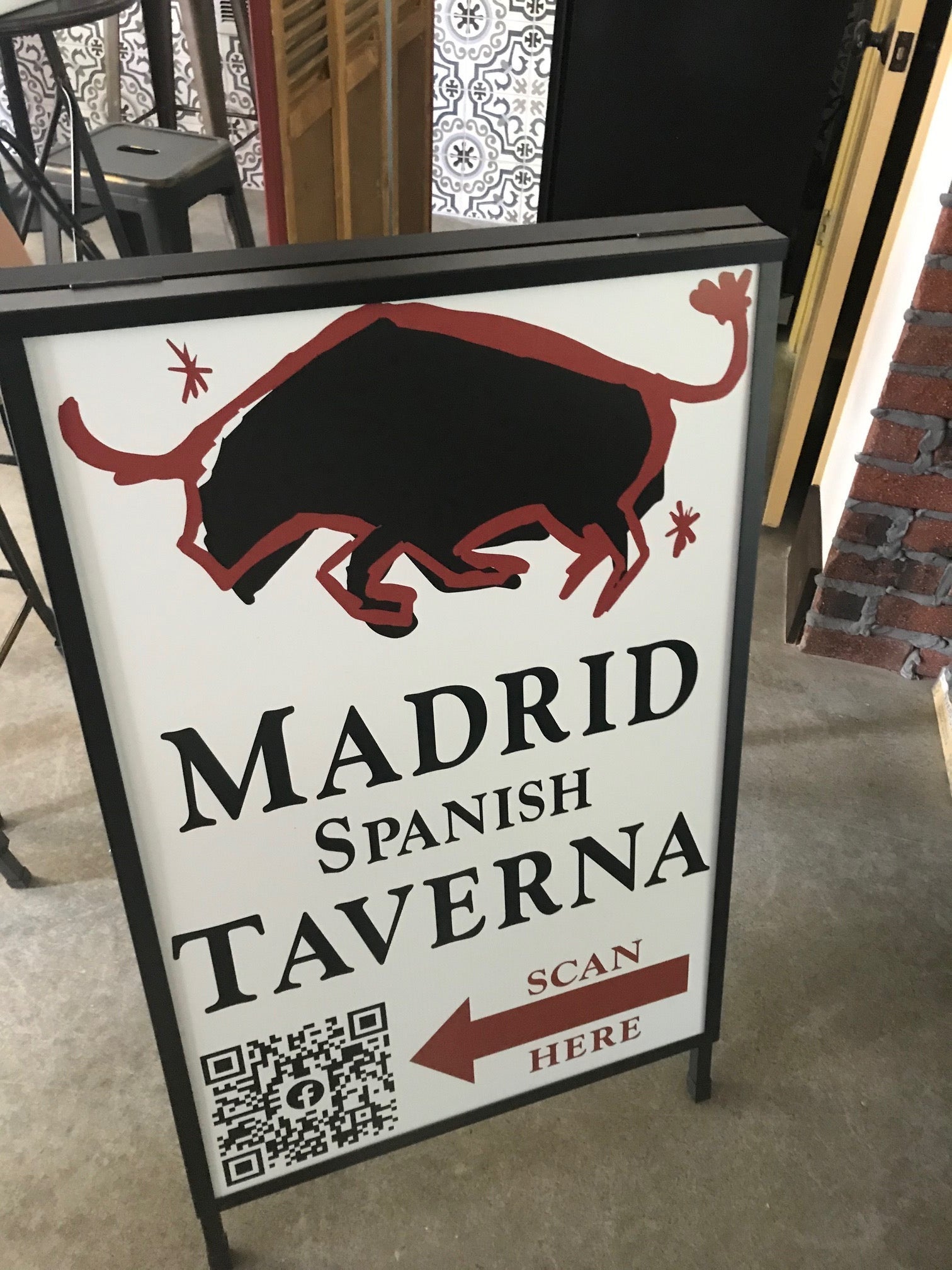 New Business Owners: Where to Start with Signage