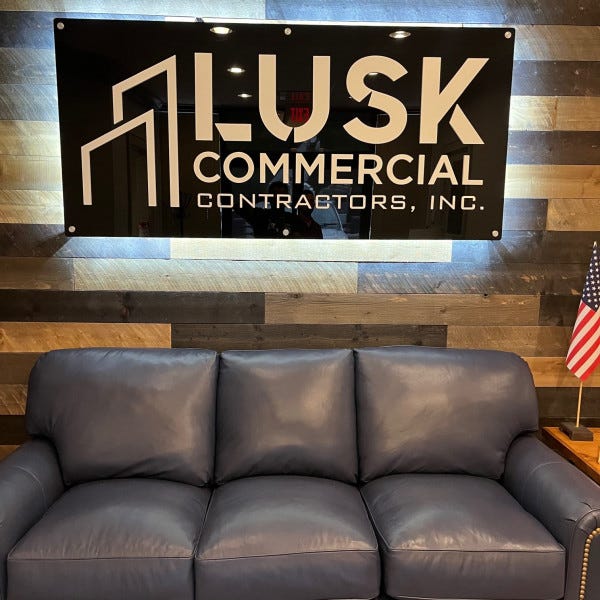 2022 10 04 Wall Logo 4