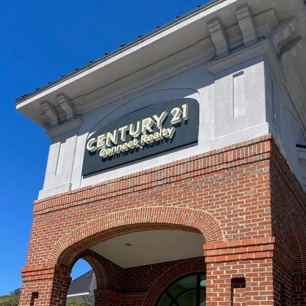 Custom building sign for Century 21 Connect Realty in Roswell GA by Signarama Roswell