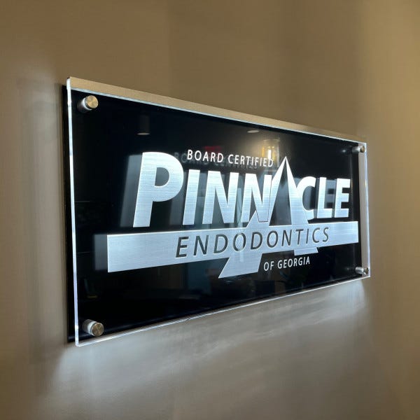 2023 04 06 Lighted LED Wall Logo Pinnacle Endodontics 