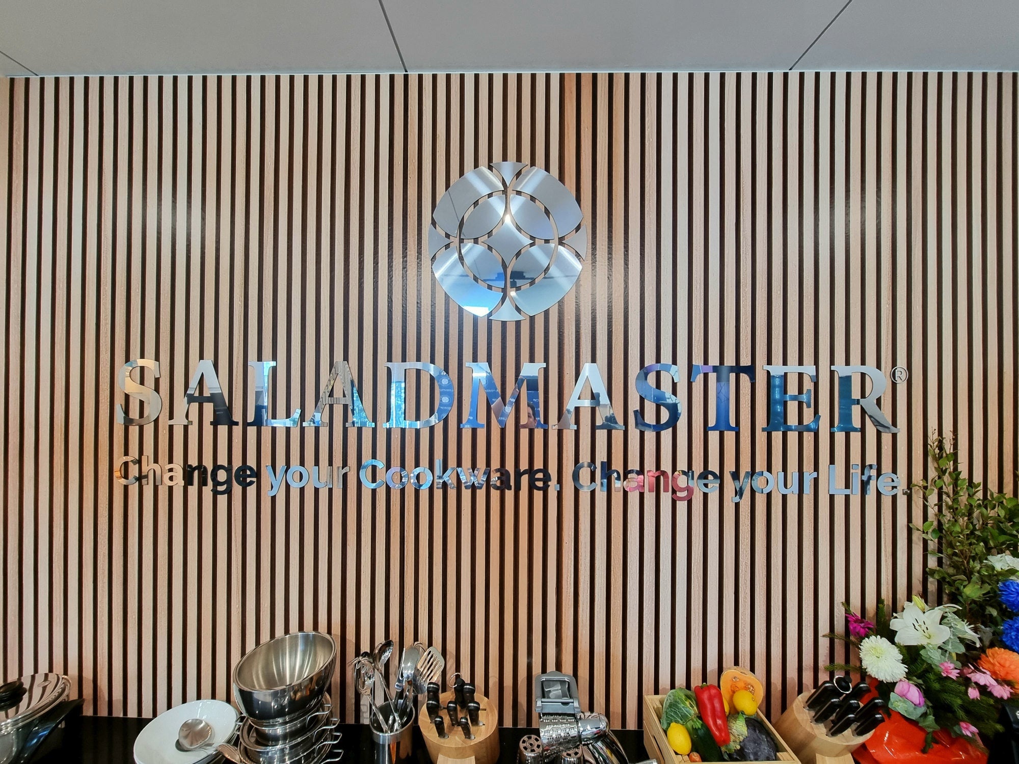 Saladmaster Assorted Signage