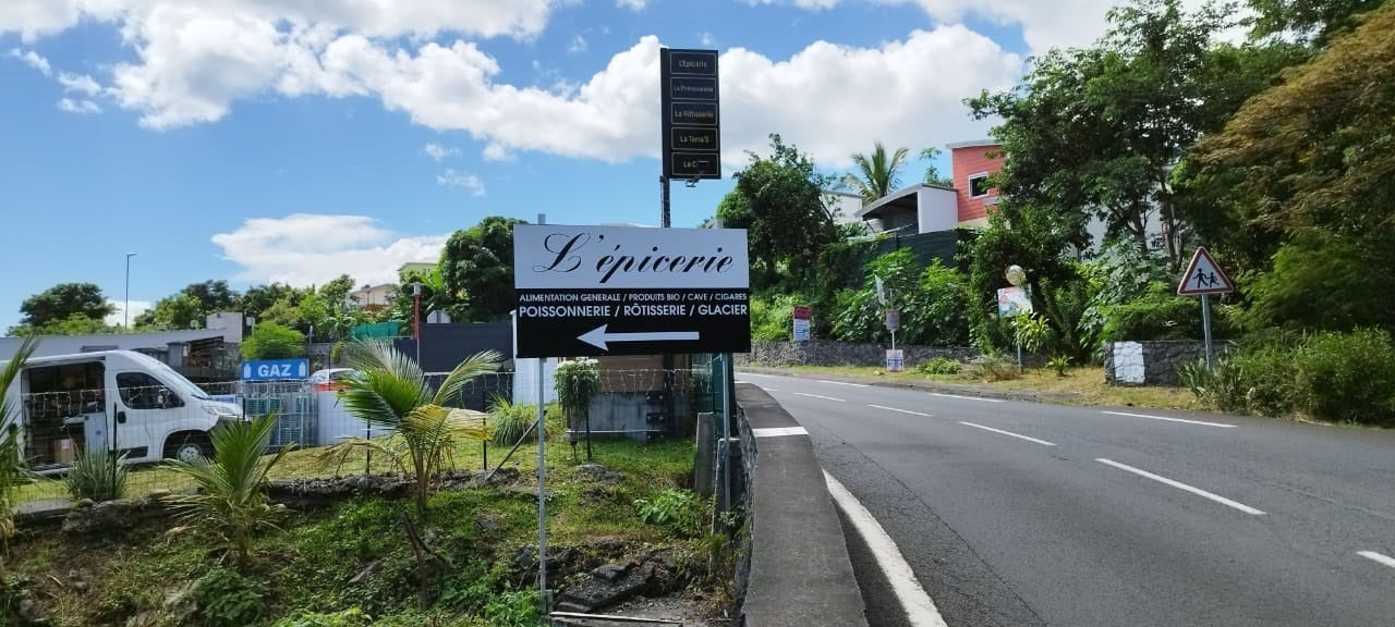 L'EPICERIE RAVINE A MALHEUR - SIGNARAMA REUNION
