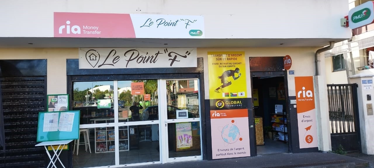 RIA MONEY TRANSFER - LE POINT F - SIGNARAMA REUNION