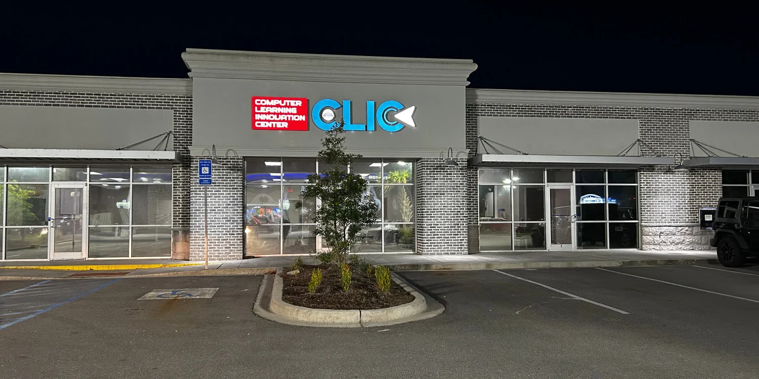 Illuminated & Lighted Signs