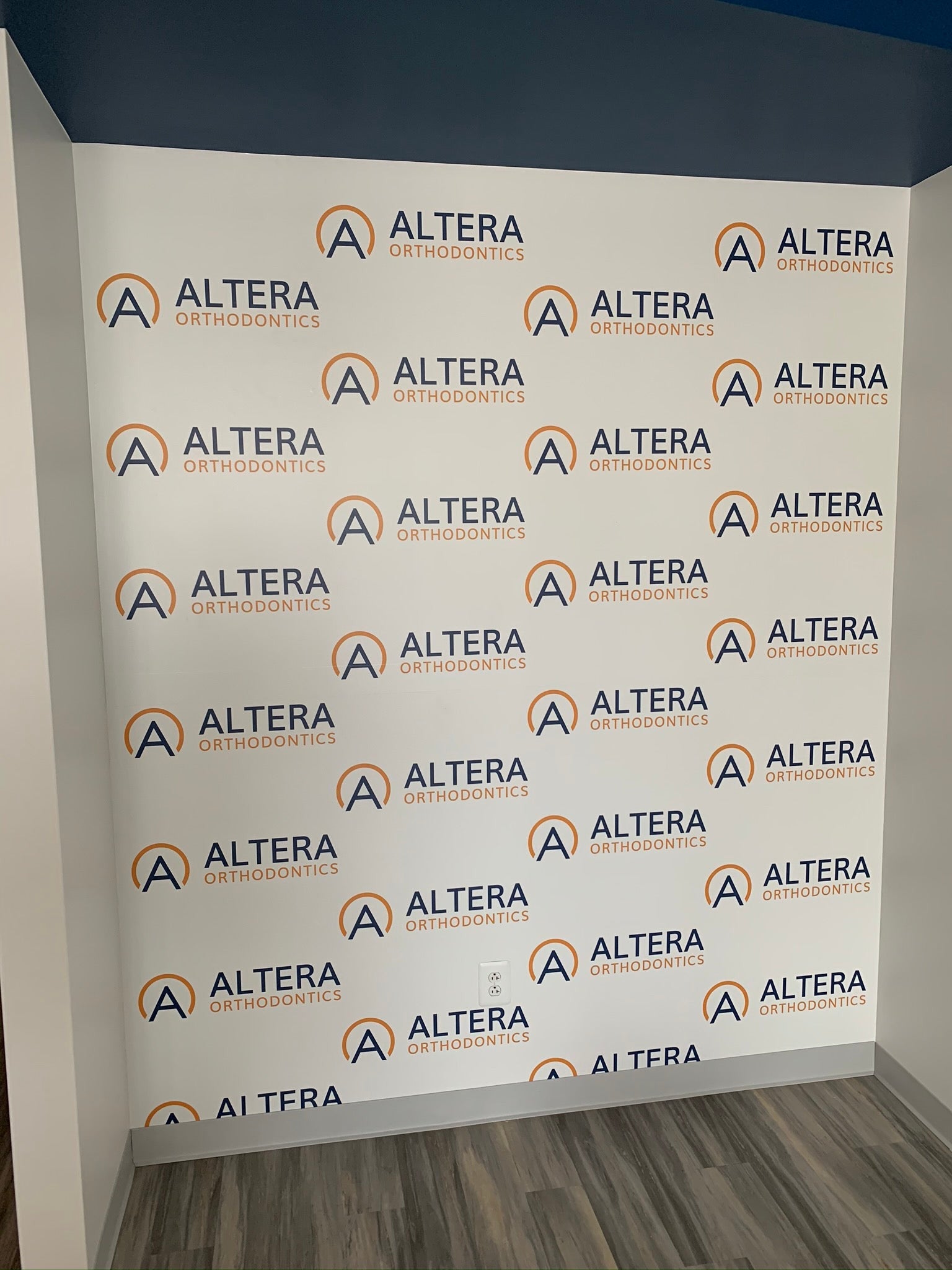 Wall Signs & Signage