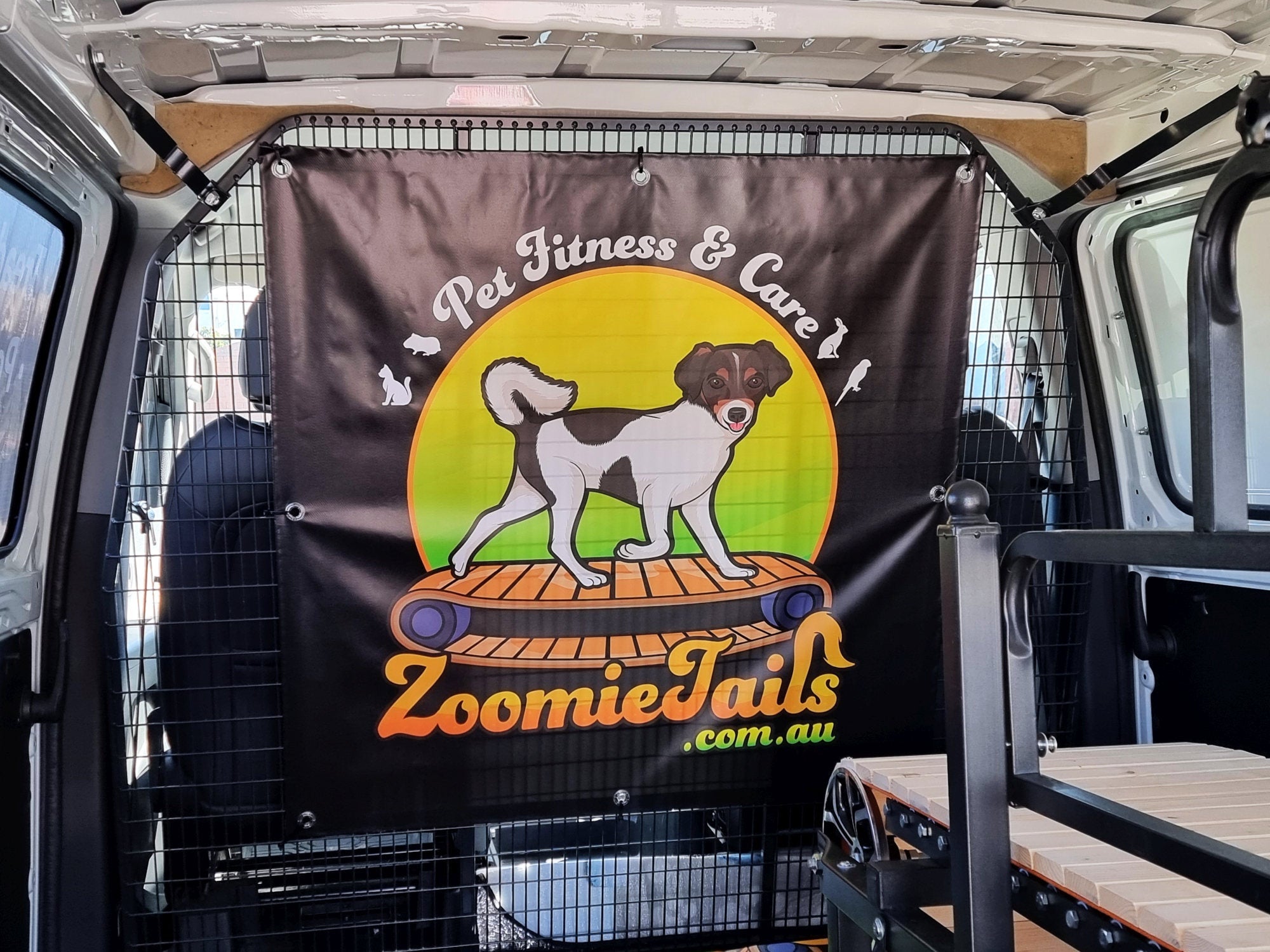 Zoomie Tails Van Graphics
