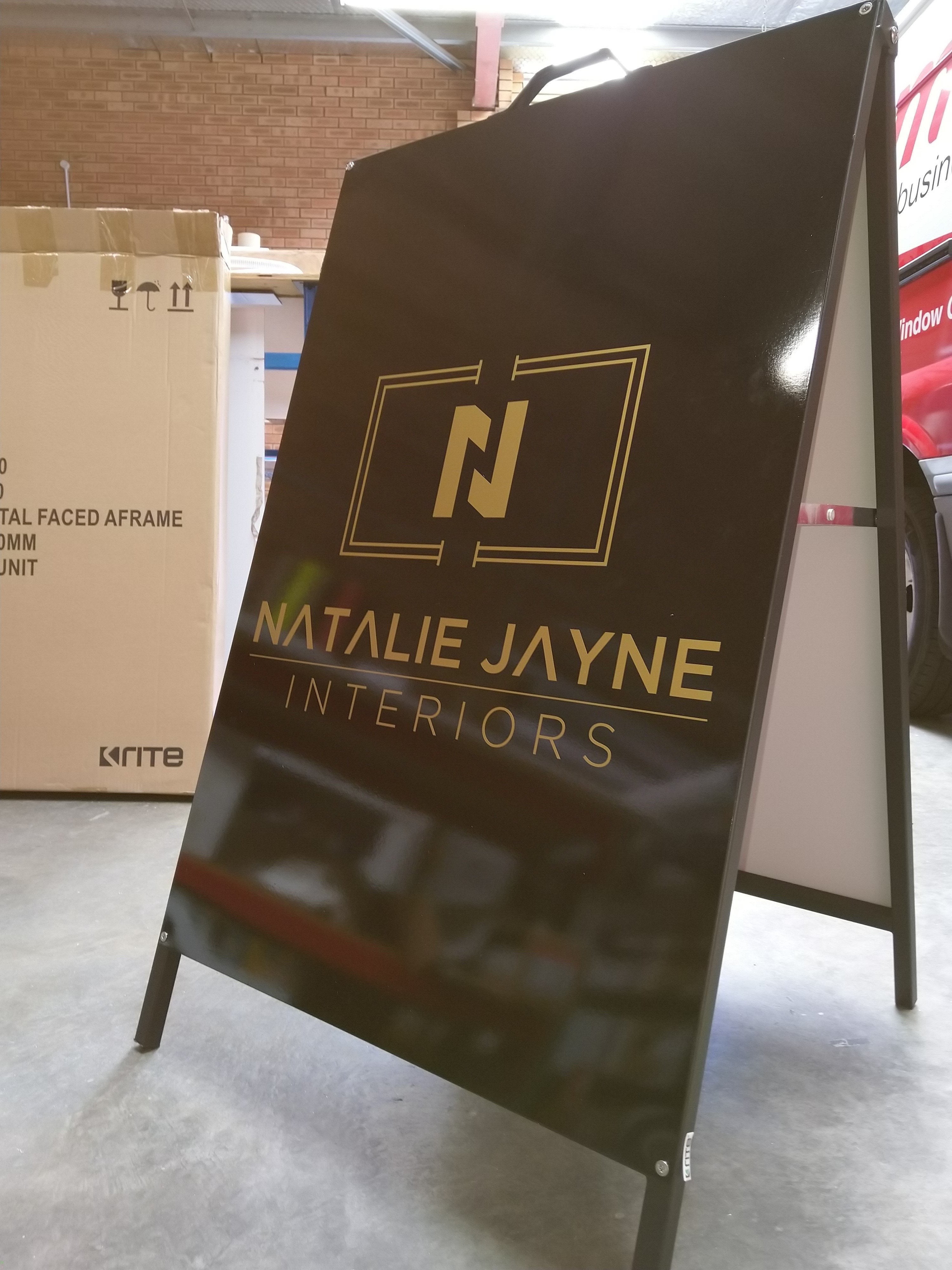A-Frames: Portable Advertising