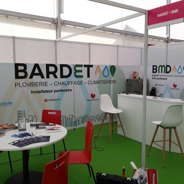 plv-stand-evenement-salon-valence-signarama