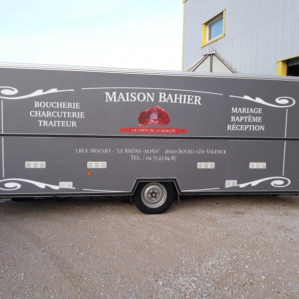 Véhicule - Total covering camion Valence