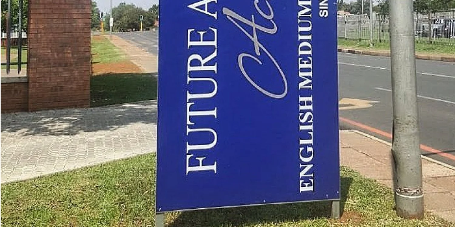Pylon Signs