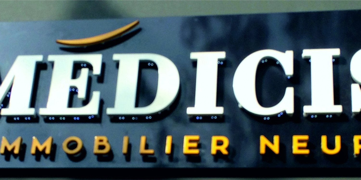 Lettres Boitiers