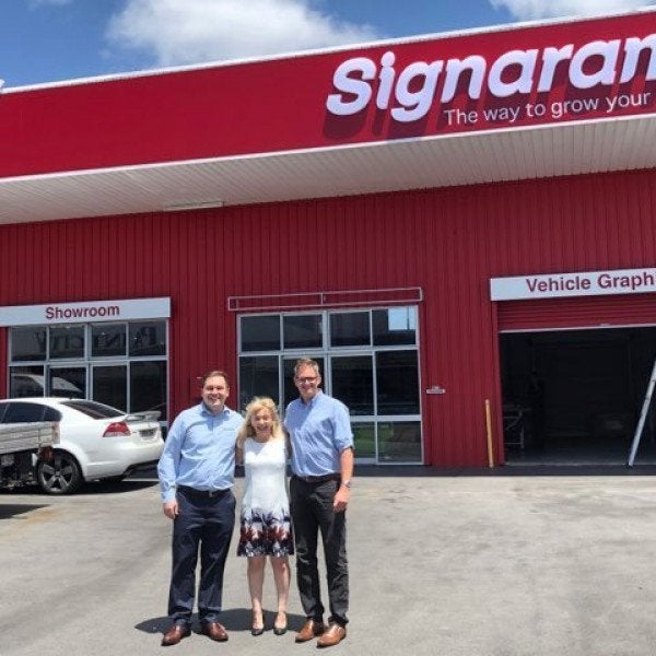 Signarama Maroochydore visited by our USA guest.