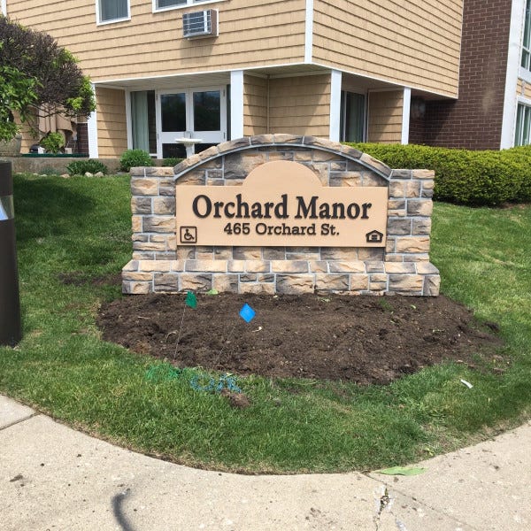 Signarama_Grayslake_Monument_Sign_in_Antioch_IL