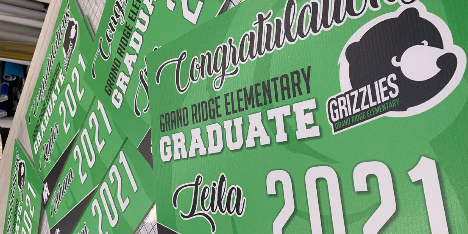 Sign Solutions for the End of the School Year and Graduation
