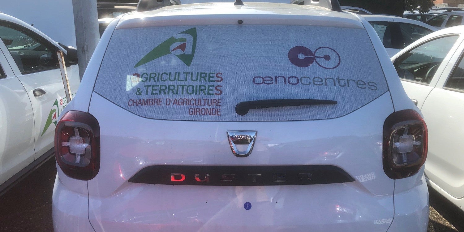 Microperforé lunette arrière