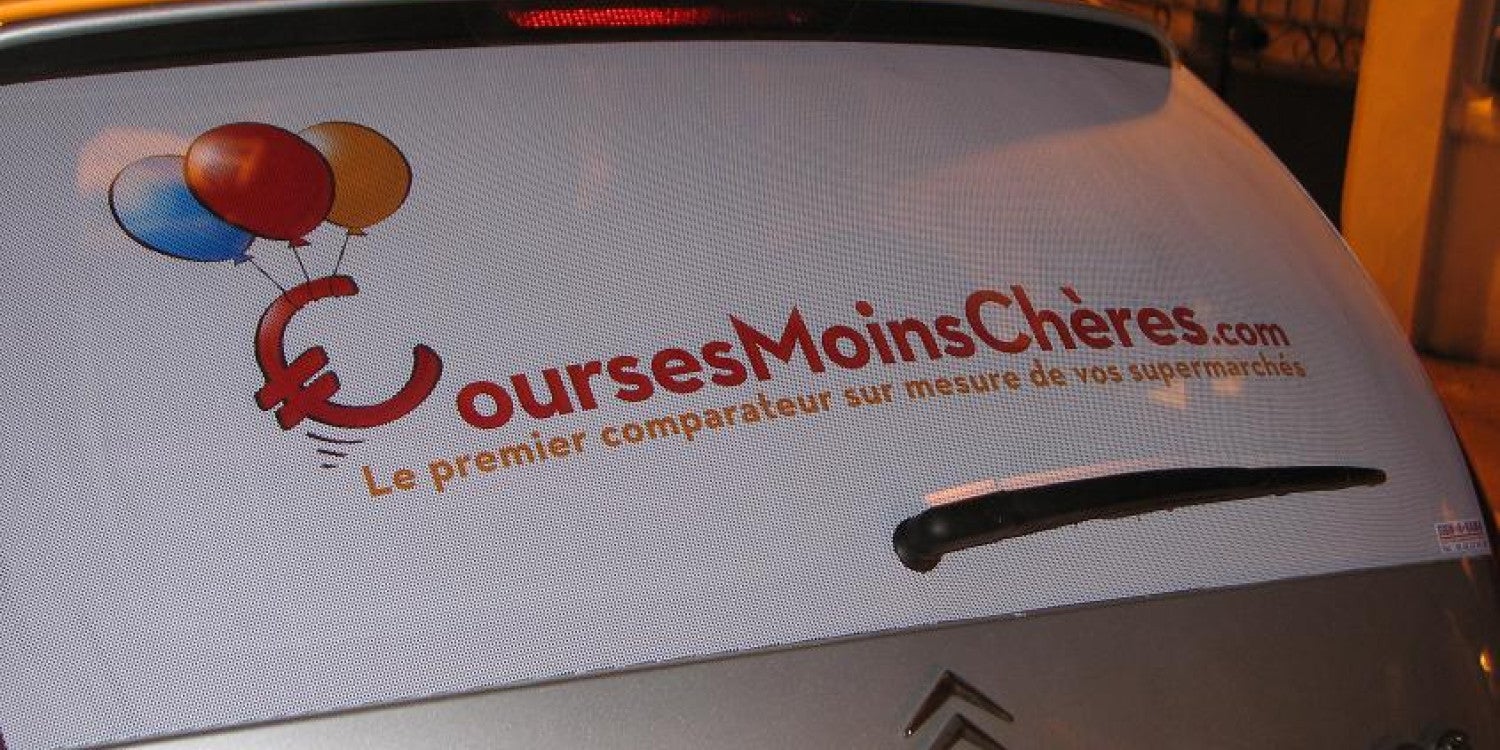 Microperforé lunette arrière