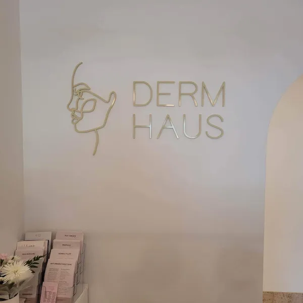 3D Acrylic Lettering and Logo 2-pac painted