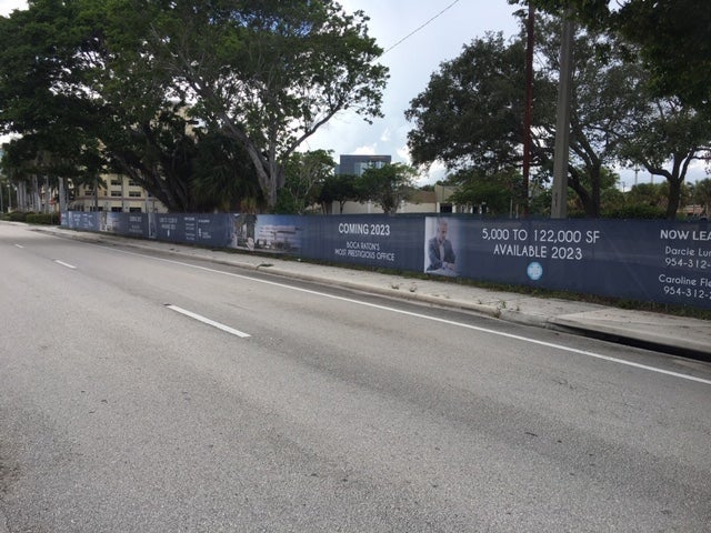 Custom Banners & Flags