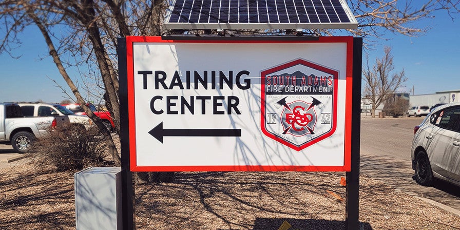 Custom Outdoor Signs for Business
