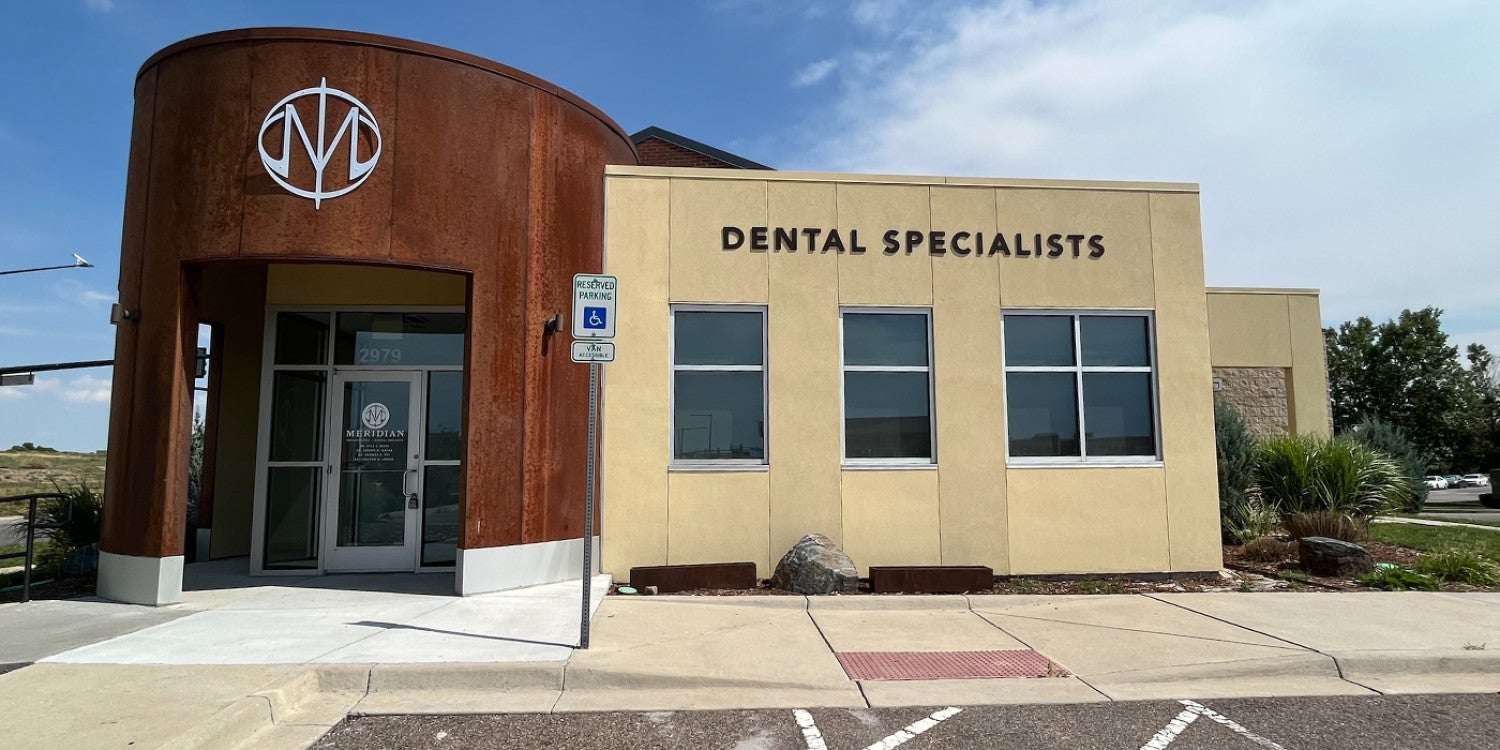 Custom Outdoor Signs for Business