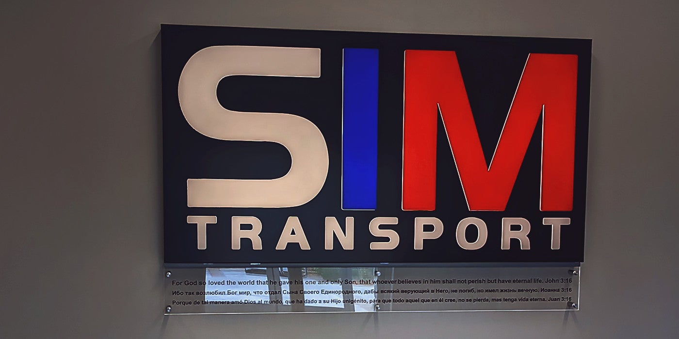 Illuminated & Lighted Signs