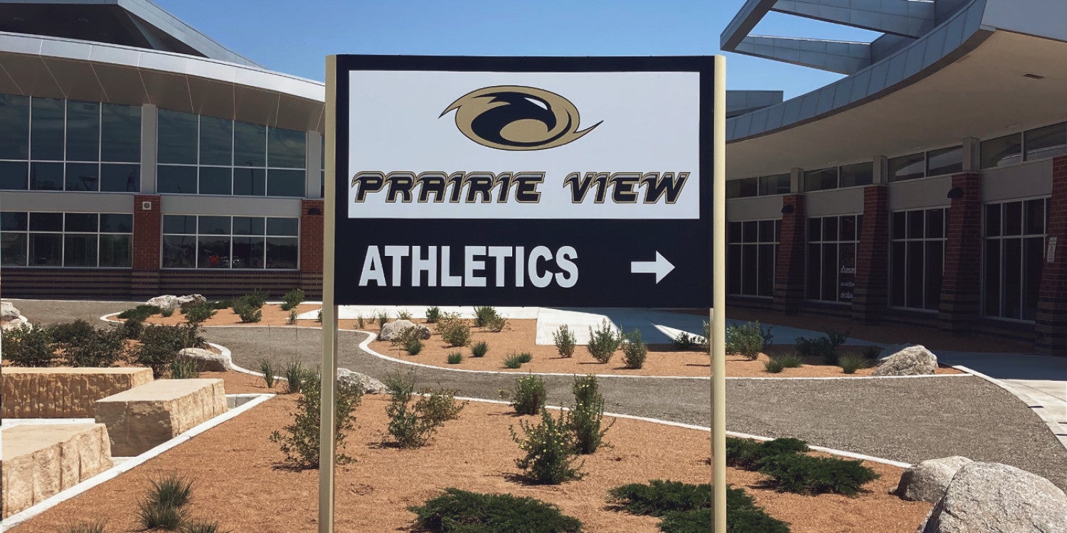 Freestanding & Standalone Signs