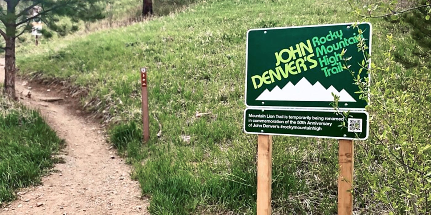 Freestanding & Standalone Signs