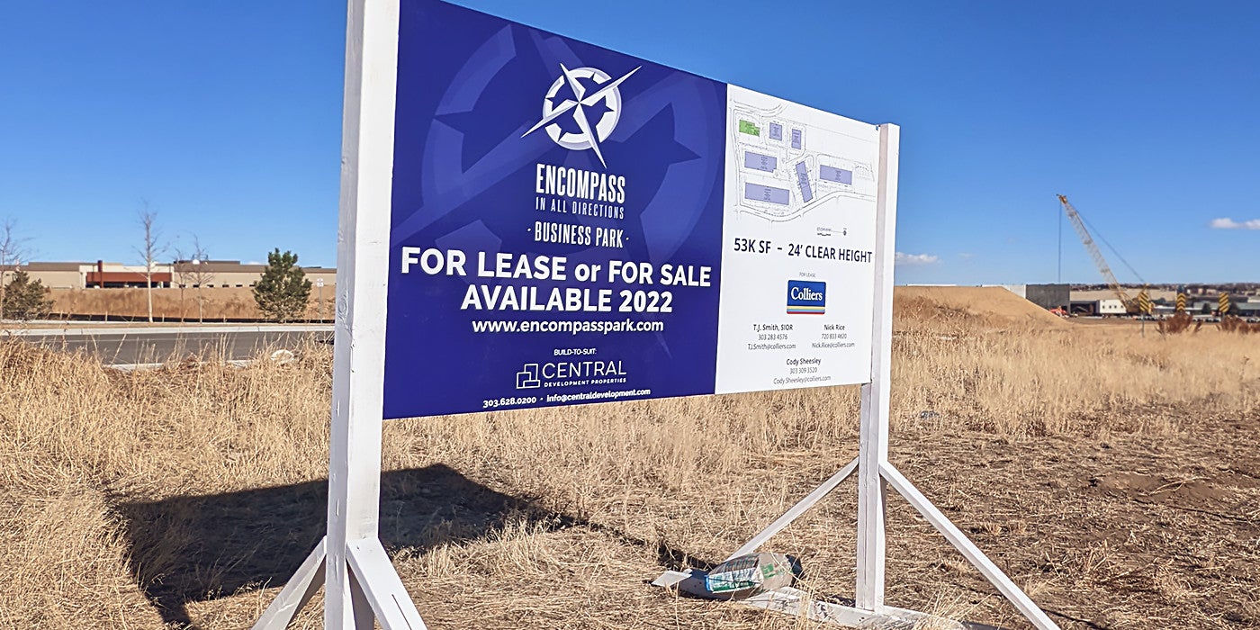 Freestanding & Standalone Signs