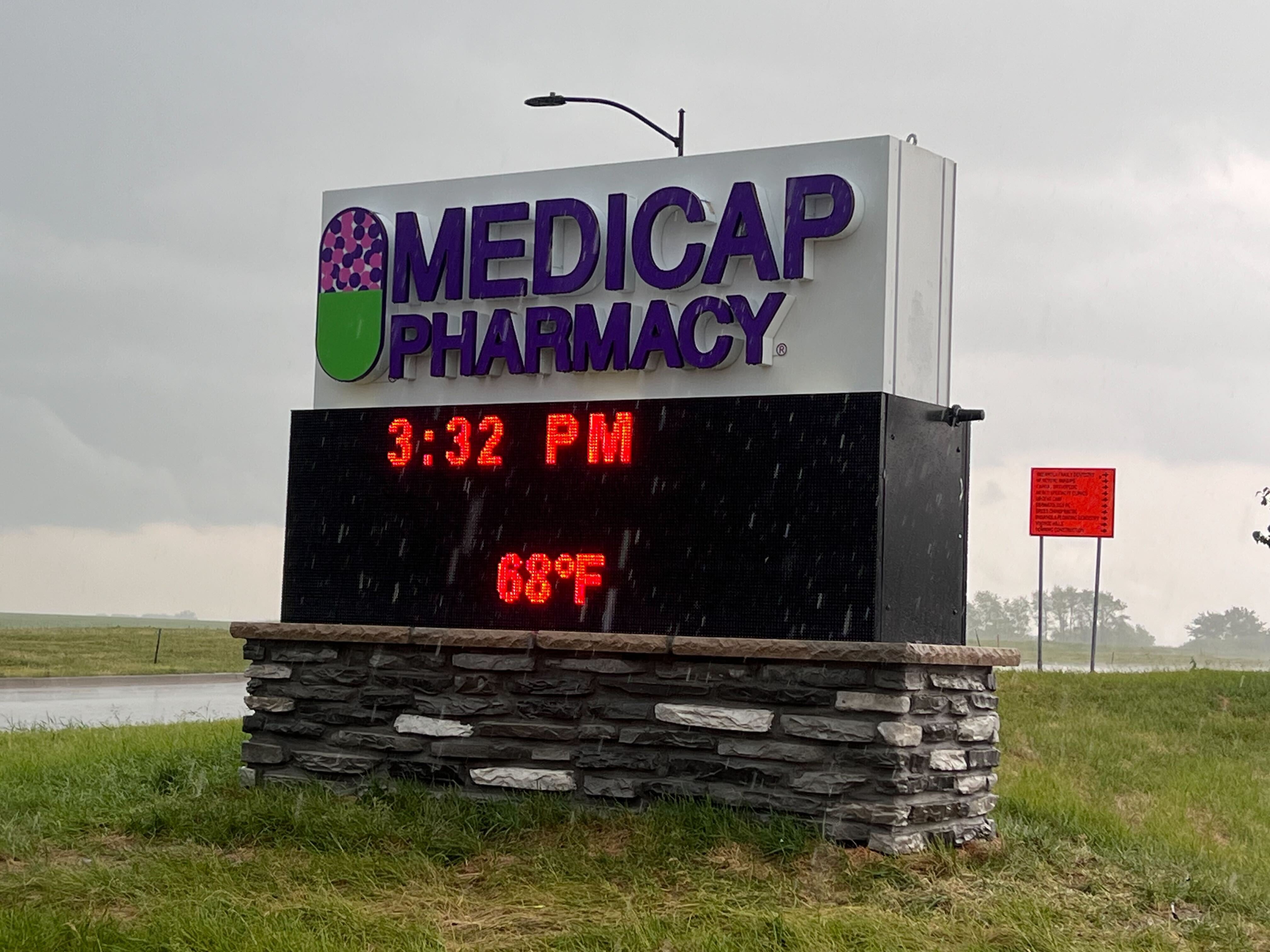 Freestanding & Standalone Signs