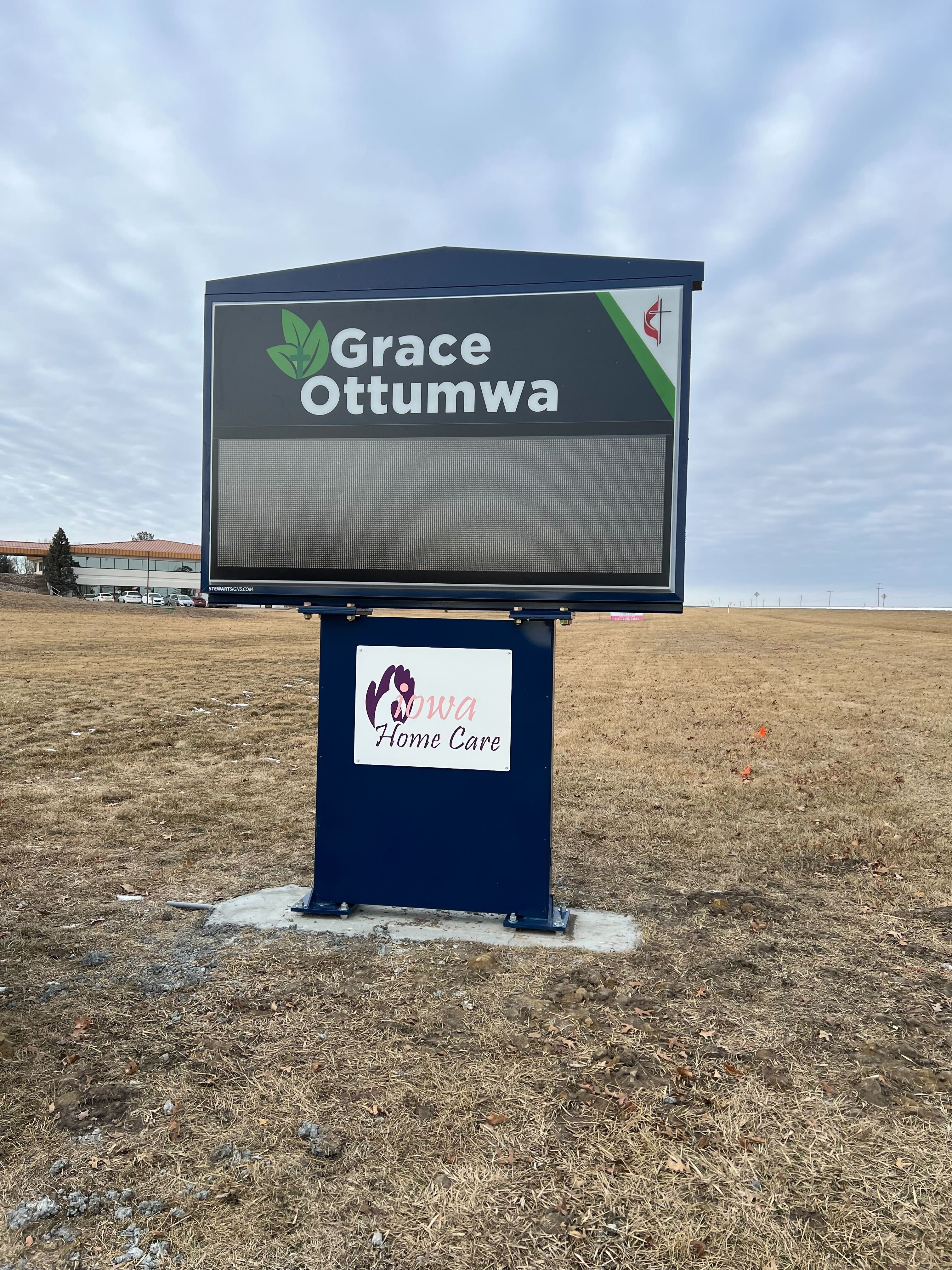 Freestanding & Standalone Signs