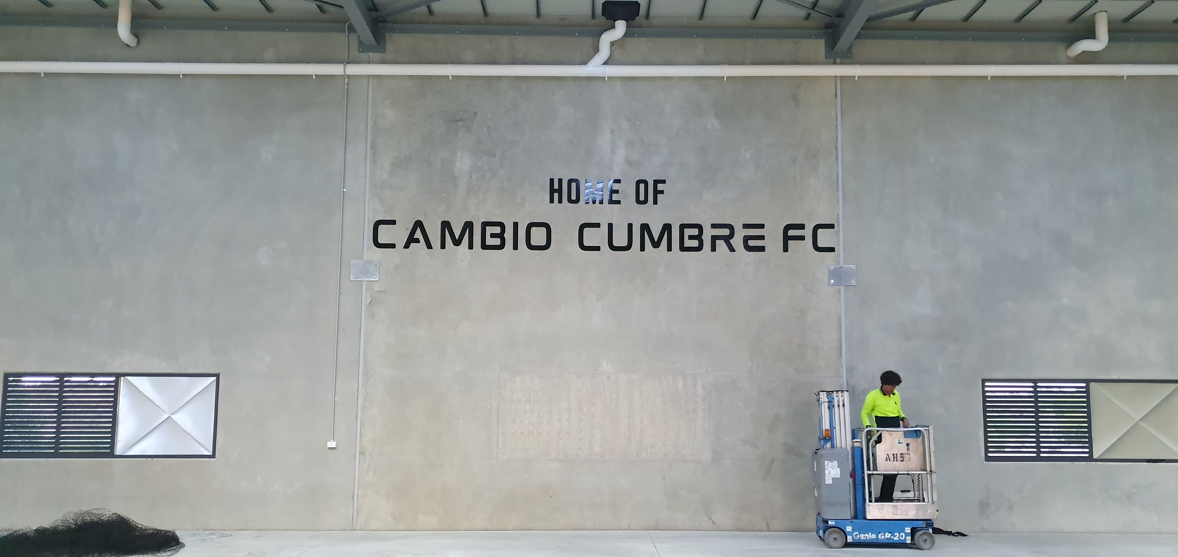 Cambio Cumbre Sports Facility