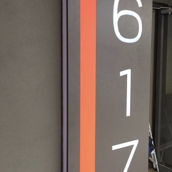 617