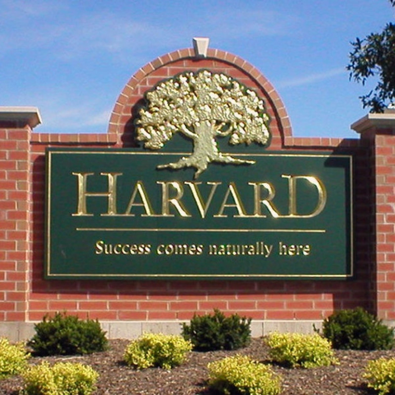 The Main Monument Sign Considerations