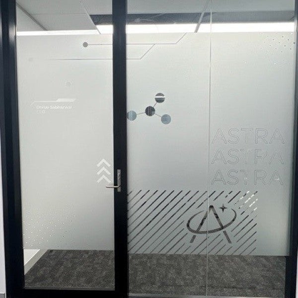 Asta - Frosting with cut Vinyl