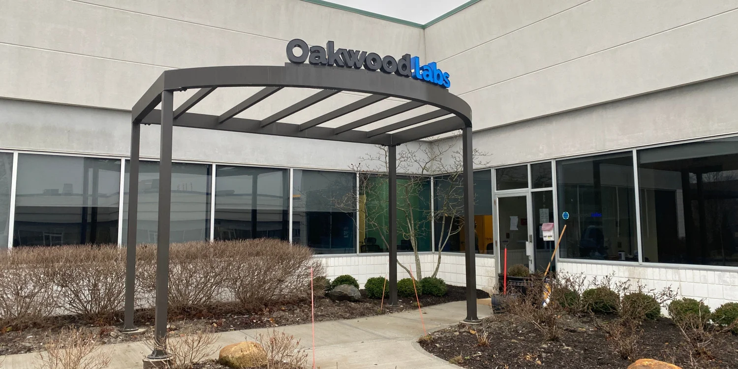Building & Commercial Signs