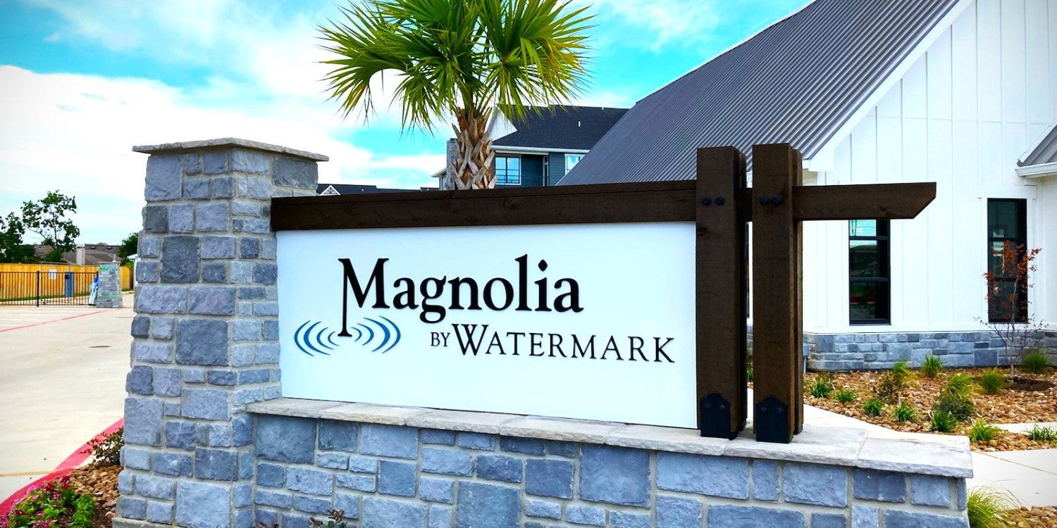 Custom Outdoor Signs for Business
