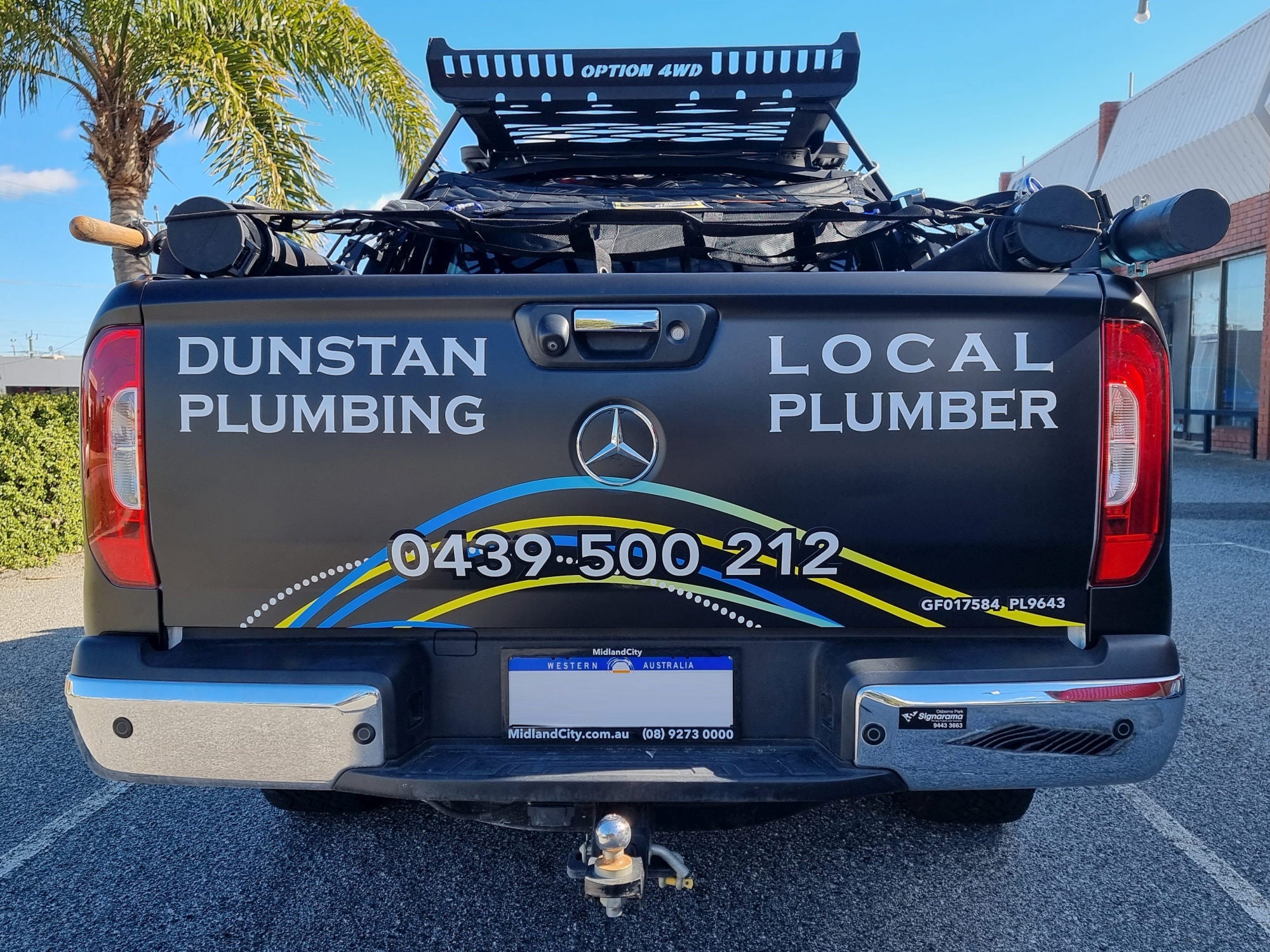 Dunstan Plumbing & Black Swan Health Vehicle Signage