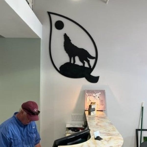Earthwise Dimensional Lobby Logo