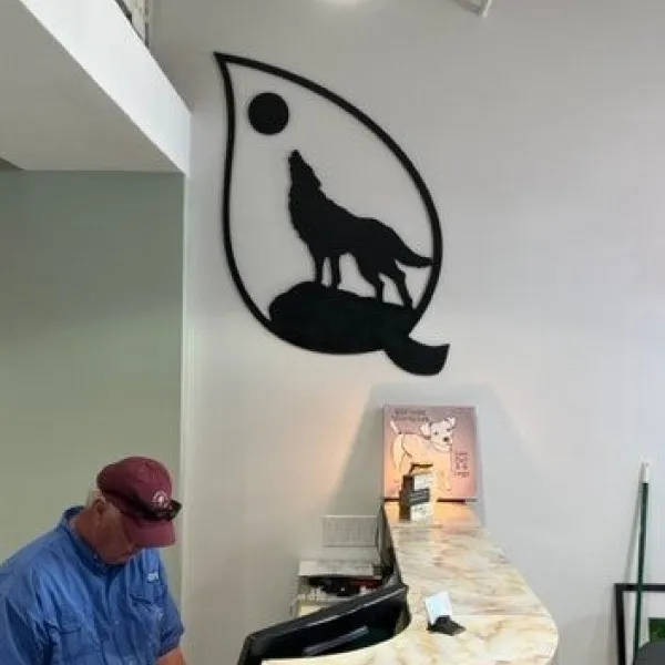Earthwise Dimensional Lobby Logo