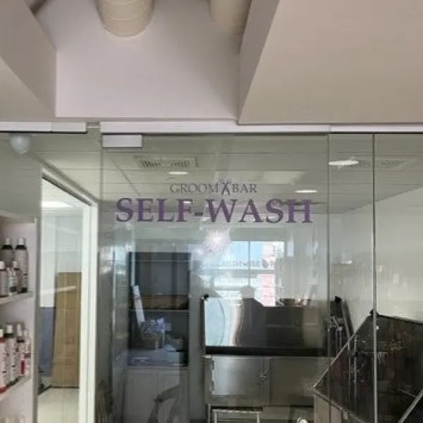 Earthwise Window Graphic