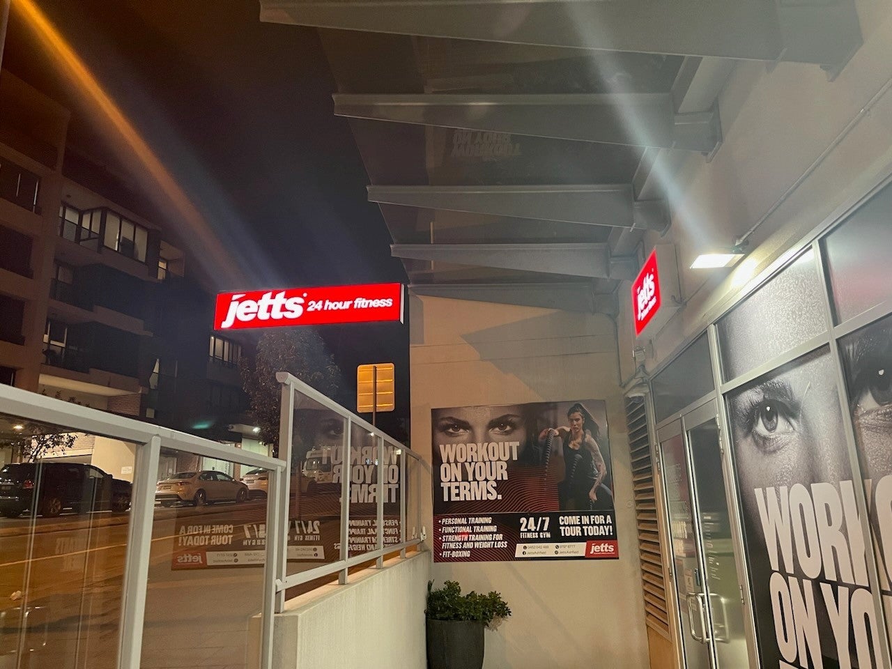 Lightbox at Jett Fitness - Signarama Burwood