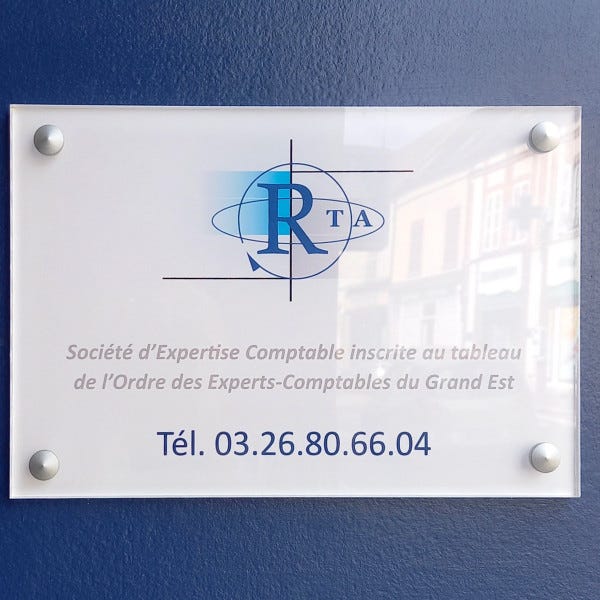 plaque-professionnelle-signaletique-exterieure-conception-impression-pose-aube-signarama-troyes