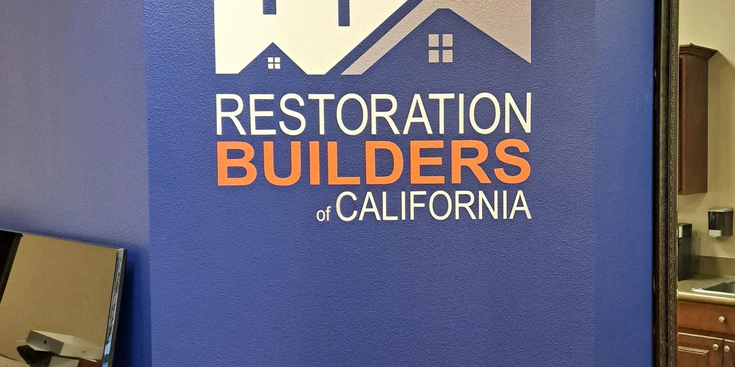 Wall Signs & Signage
