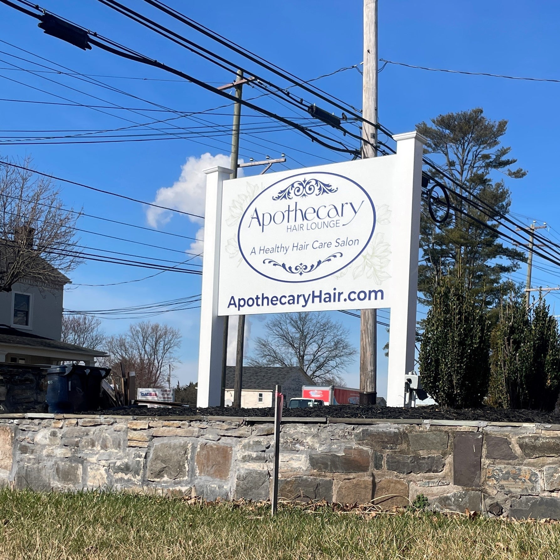 Custom Outdoor Signs for Business