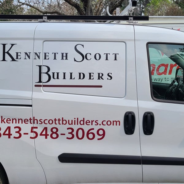 Your brand, on the move!