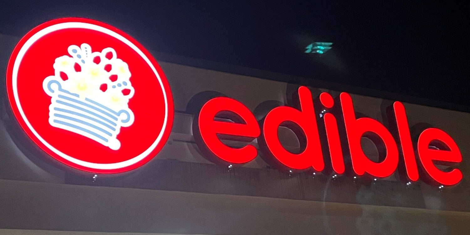 Illuminated & Lighted Signs