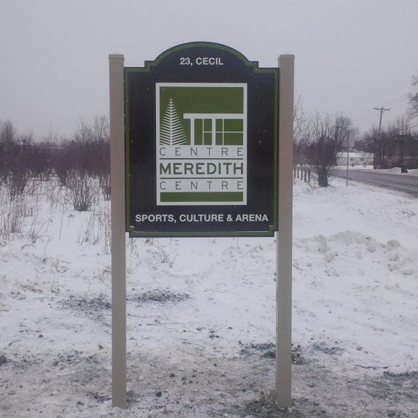 post and panel sign3334