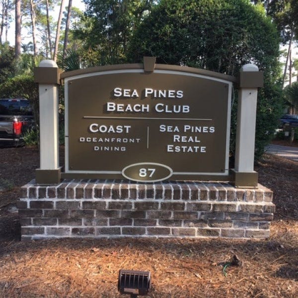 Resort Monument Sign